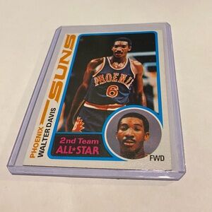 Walter Davis RC Rookie Topps Basketball Card #10 2nd team All-Star HOF Vintage